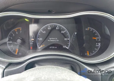 2018 Jeep Grand Cherokee Trailhawk from USA, damaged, VIN 1C4RJFLT2JC105507